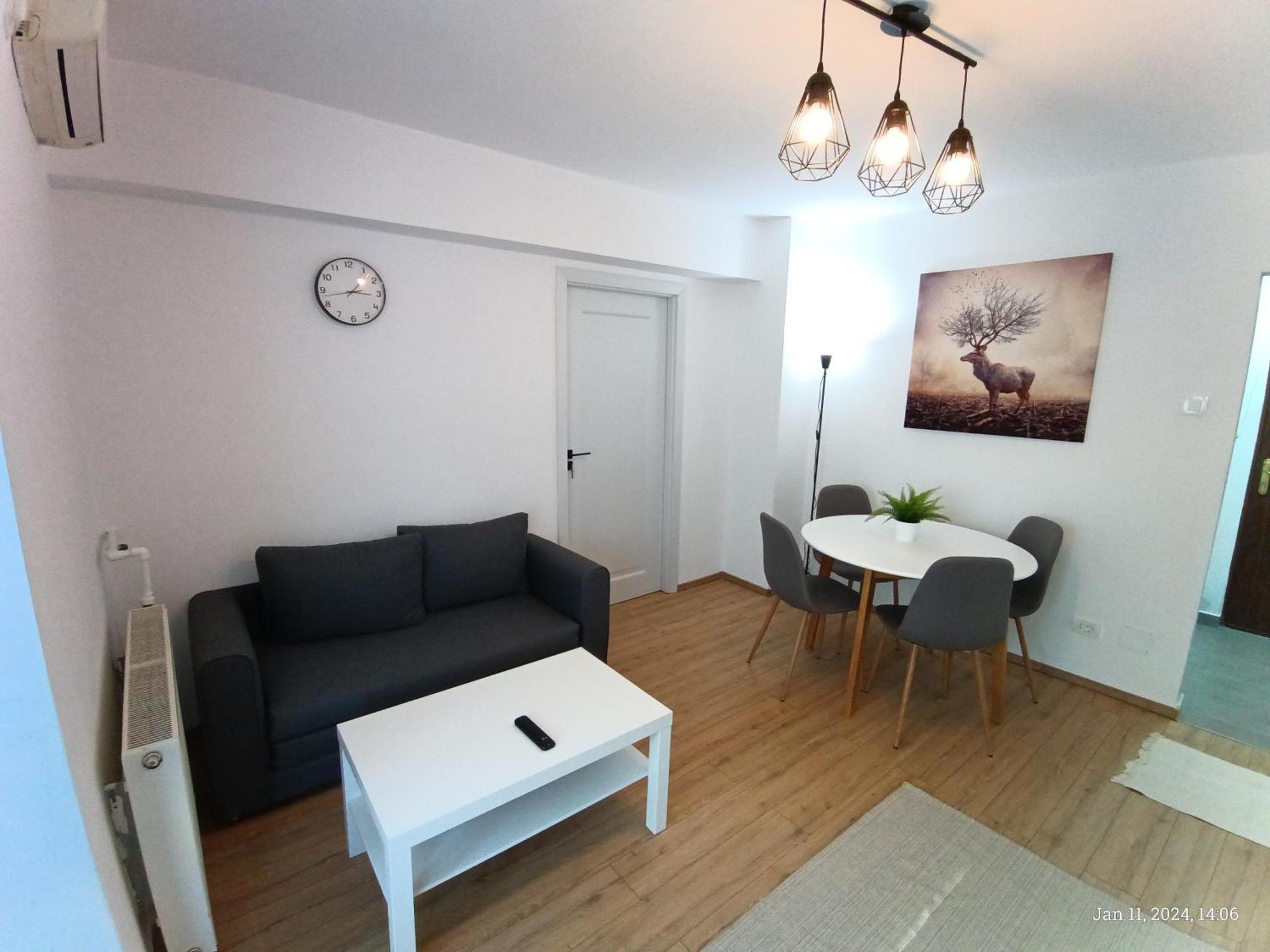 Cozy Apartment City Center Boekarest Buitenkant foto
