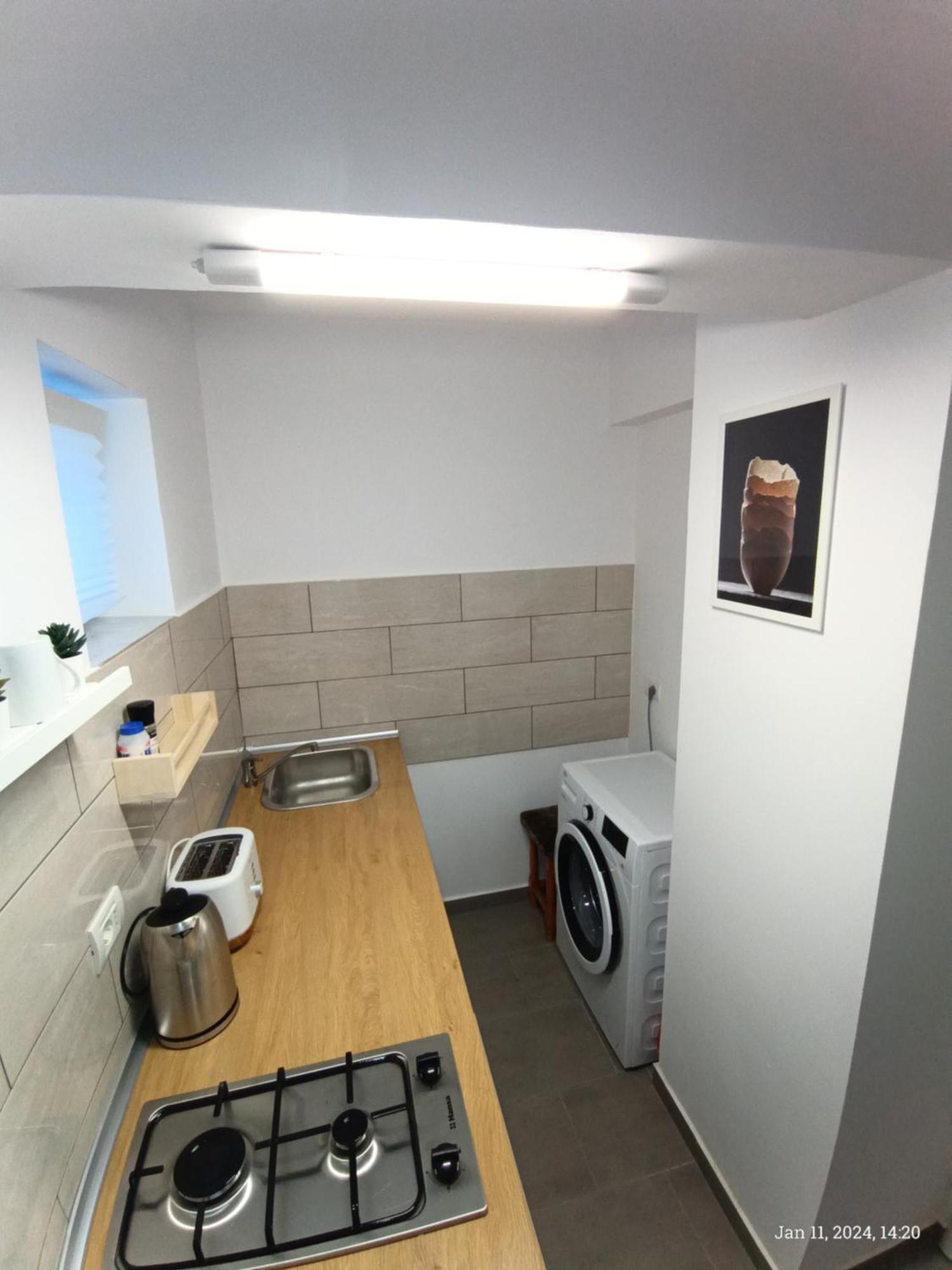 Cozy Apartment City Center Boekarest Buitenkant foto